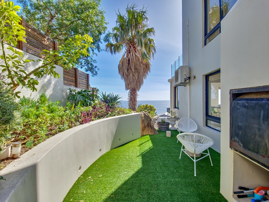 To Let 4 Bedroom Property for Rent in Camps Bay Western Cape